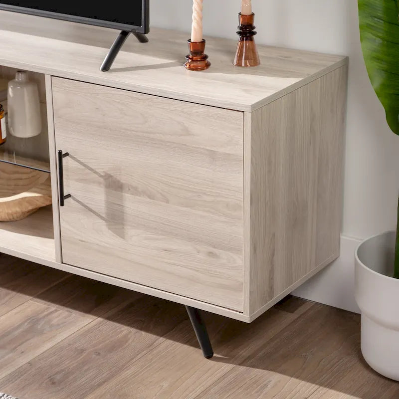 Meuble TV moderne de style médiéval