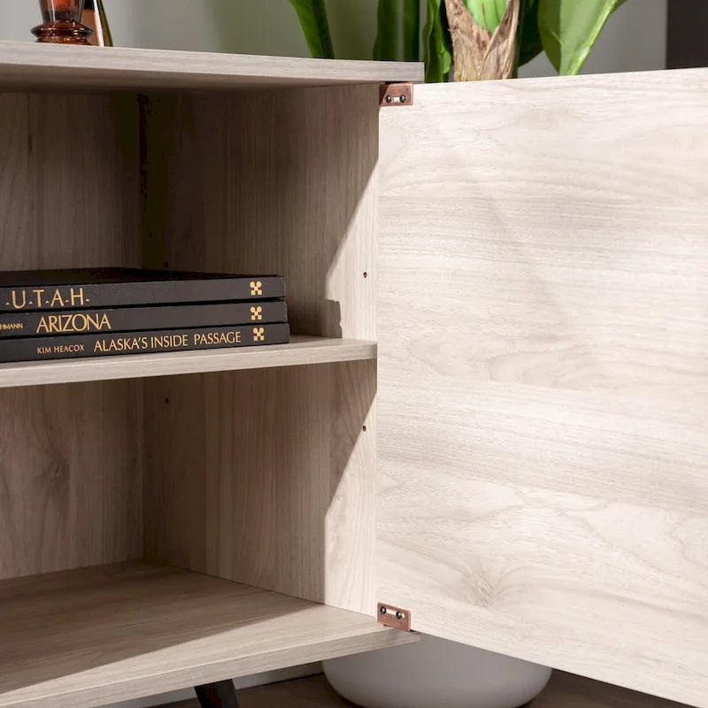 Meuble TV moderne de style médiéval