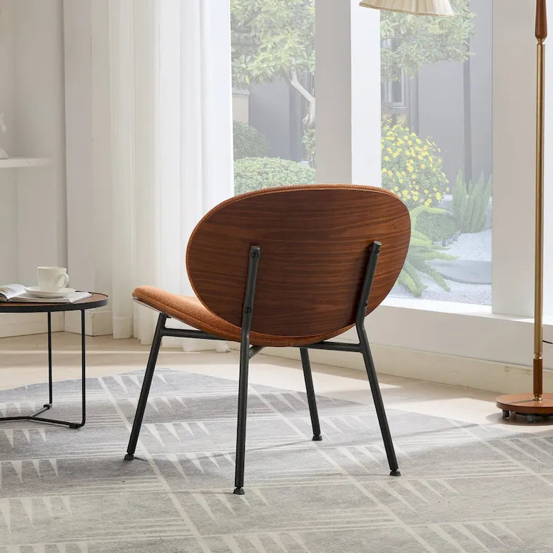 Chaise coquille moderne de style médiéval