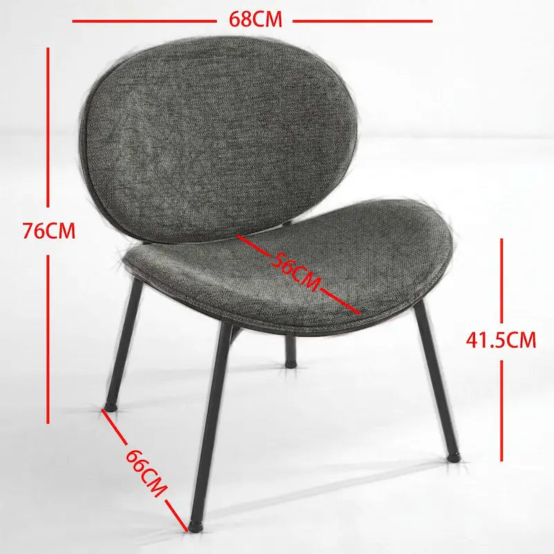 Chaise coquille moderne de style médiéval