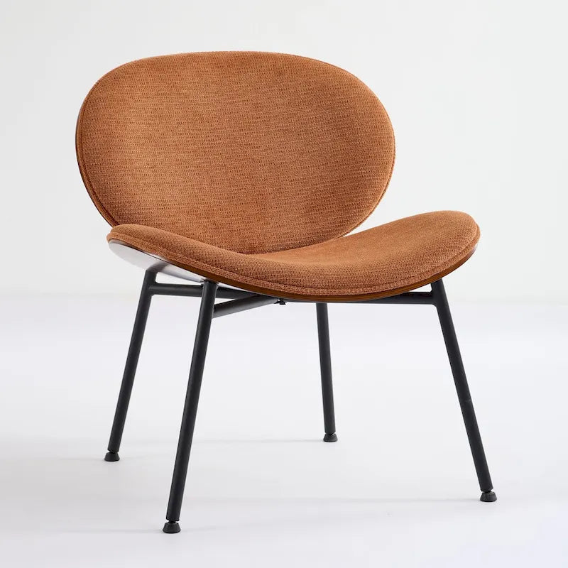 Chaise coquille moderne de style médiéval