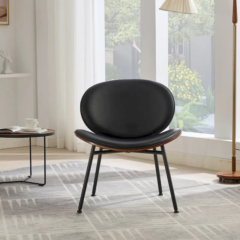 Chaise coquille moderne de style médiéval