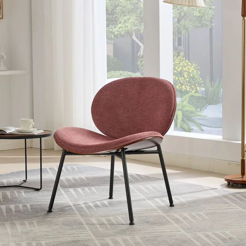 Chaise coquille moderne de style médiéval