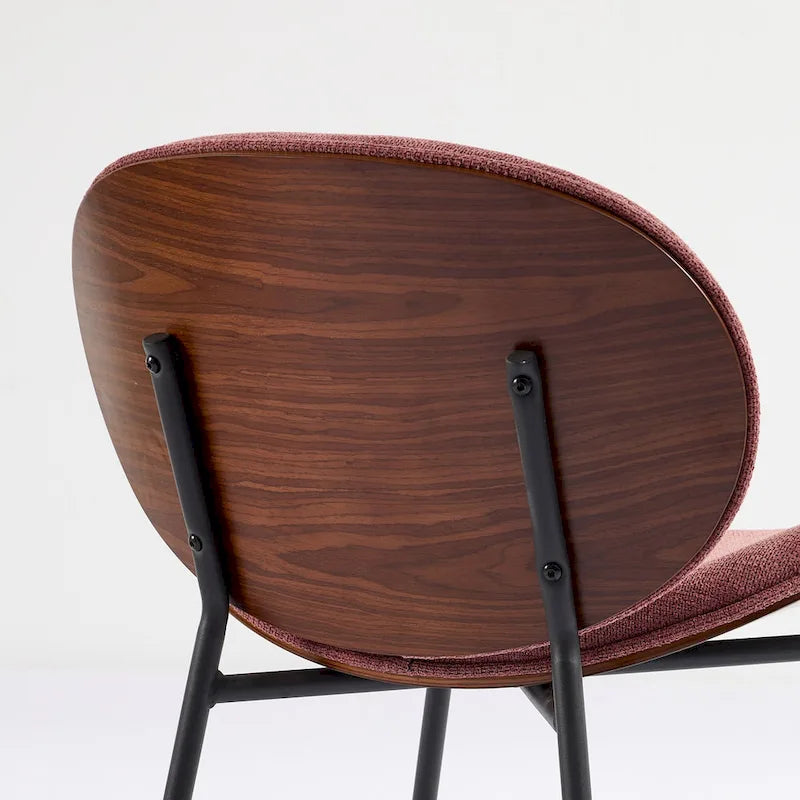 Chaise coquille moderne de style médiéval