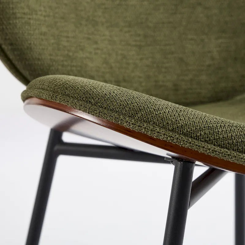 Chaise coquille moderne de style médiéval