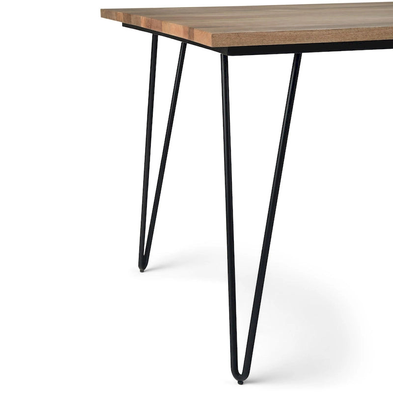 Table à manger en bois de style industriel