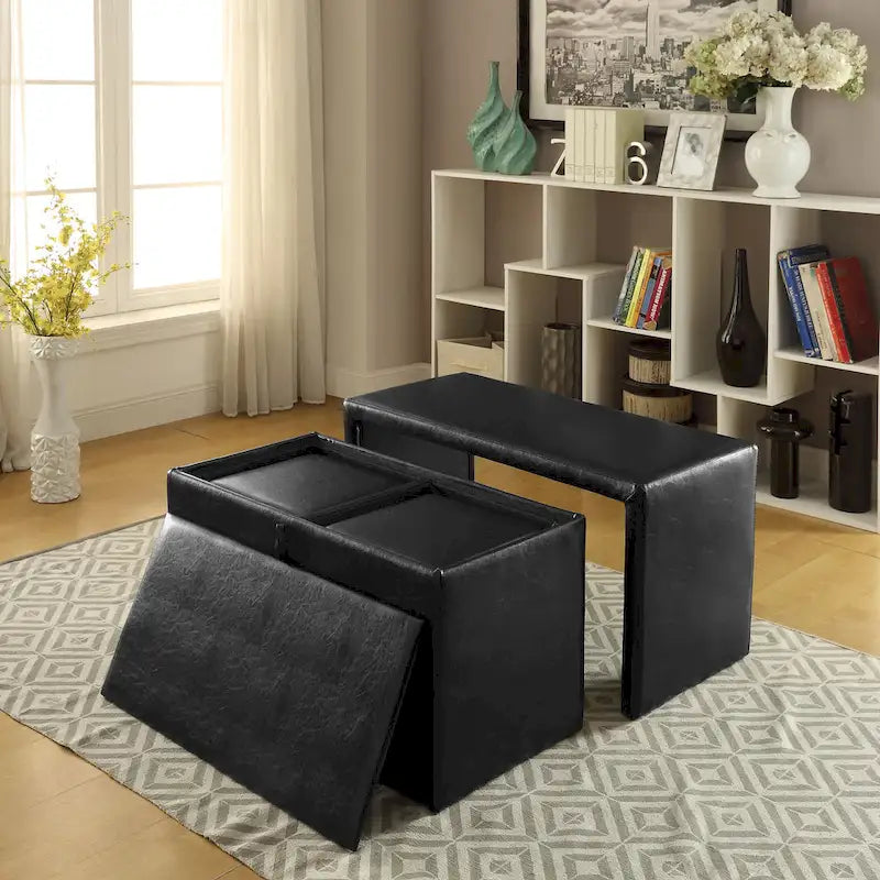L'ensemble moderne de quatre pièces en similicuir comprend un banc et un tabouret.