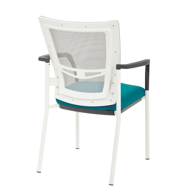 Chaise visiteur en tissu avec dossier en maille