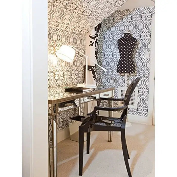 Chaise en acrylique transparent